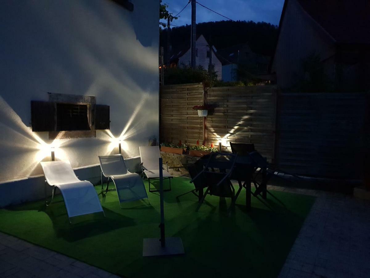 Petit Week End Dans La Vallee Breitenbach-Haut-Rhin Exterior photo