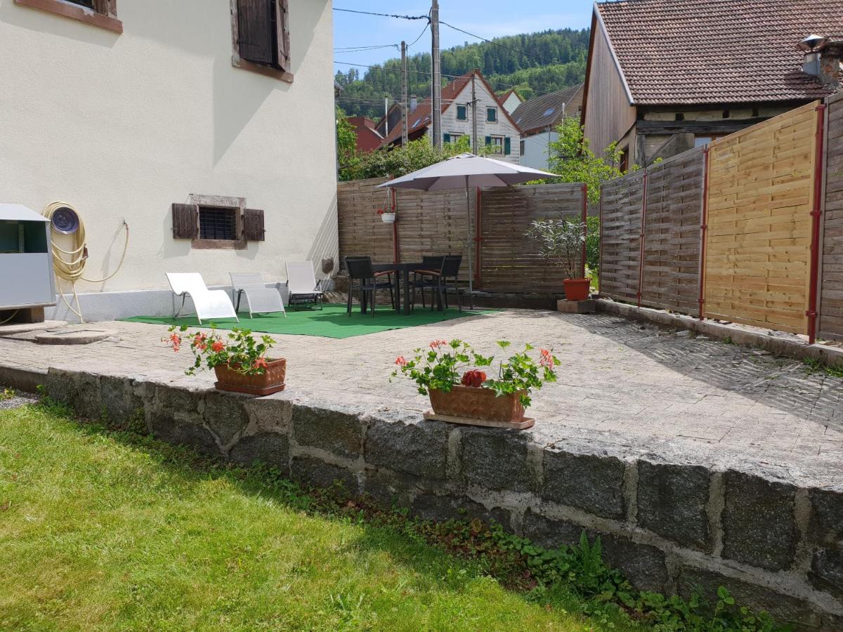 Petit Week End Dans La Vallee Breitenbach-Haut-Rhin Exterior photo